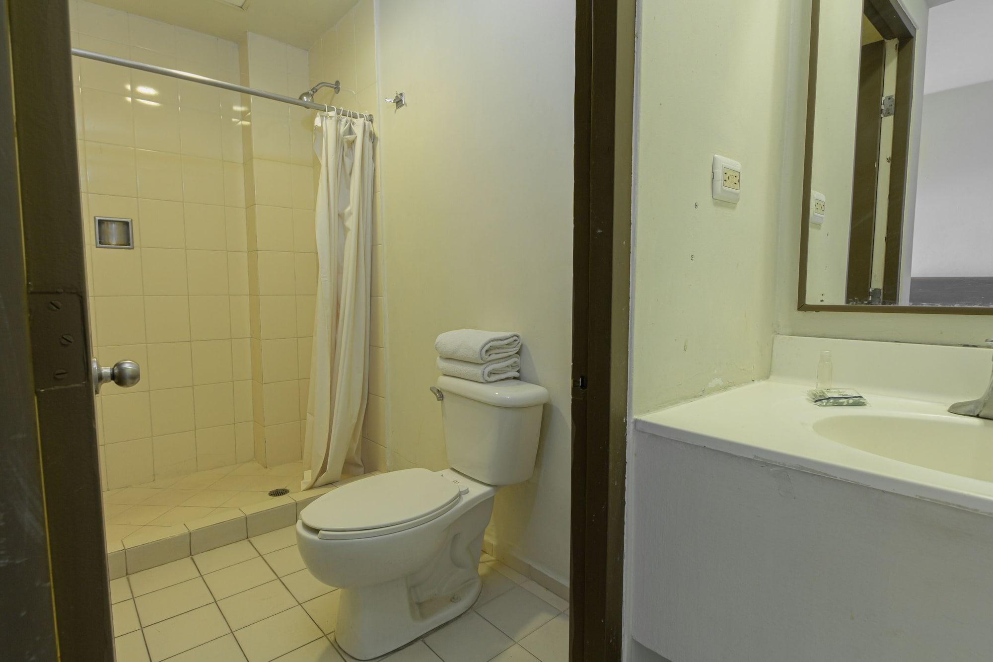 Hotel Plaza Del Arco Express มอนแตร์เรย์ ภายนอก รูปภาพ