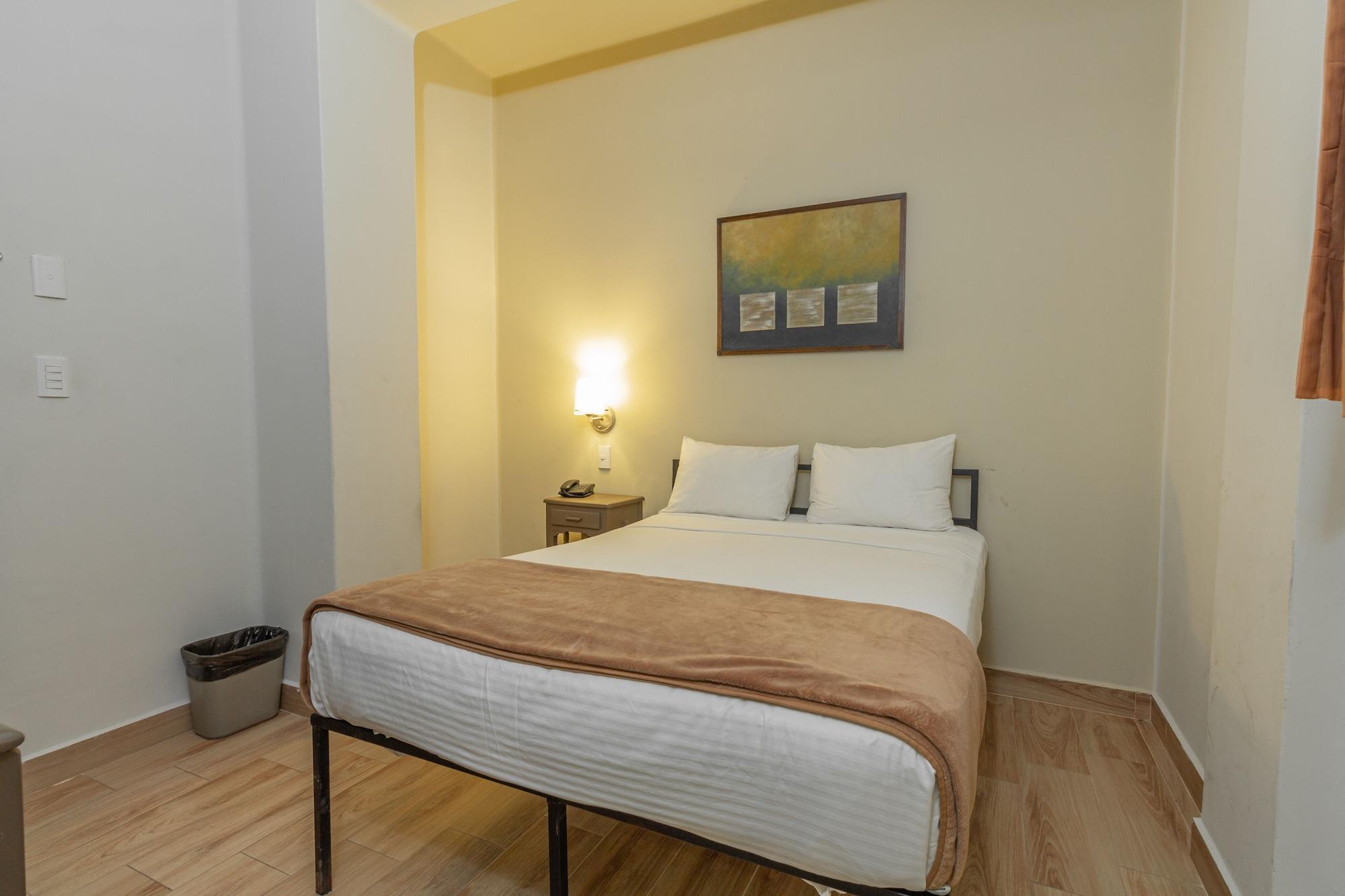 Hotel Plaza Del Arco Express มอนแตร์เรย์ ภายนอก รูปภาพ