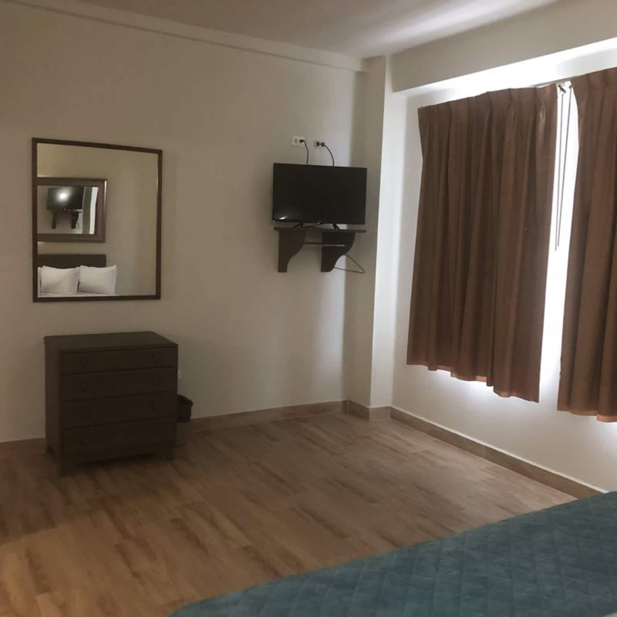 Hotel Plaza Del Arco Express มอนแตร์เรย์ ภายนอก รูปภาพ