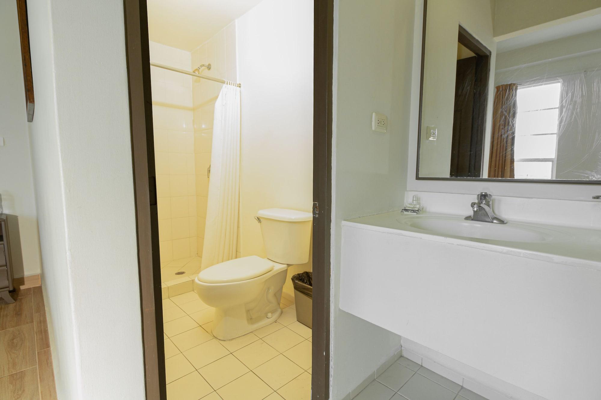 Hotel Plaza Del Arco Express มอนแตร์เรย์ ภายนอก รูปภาพ
