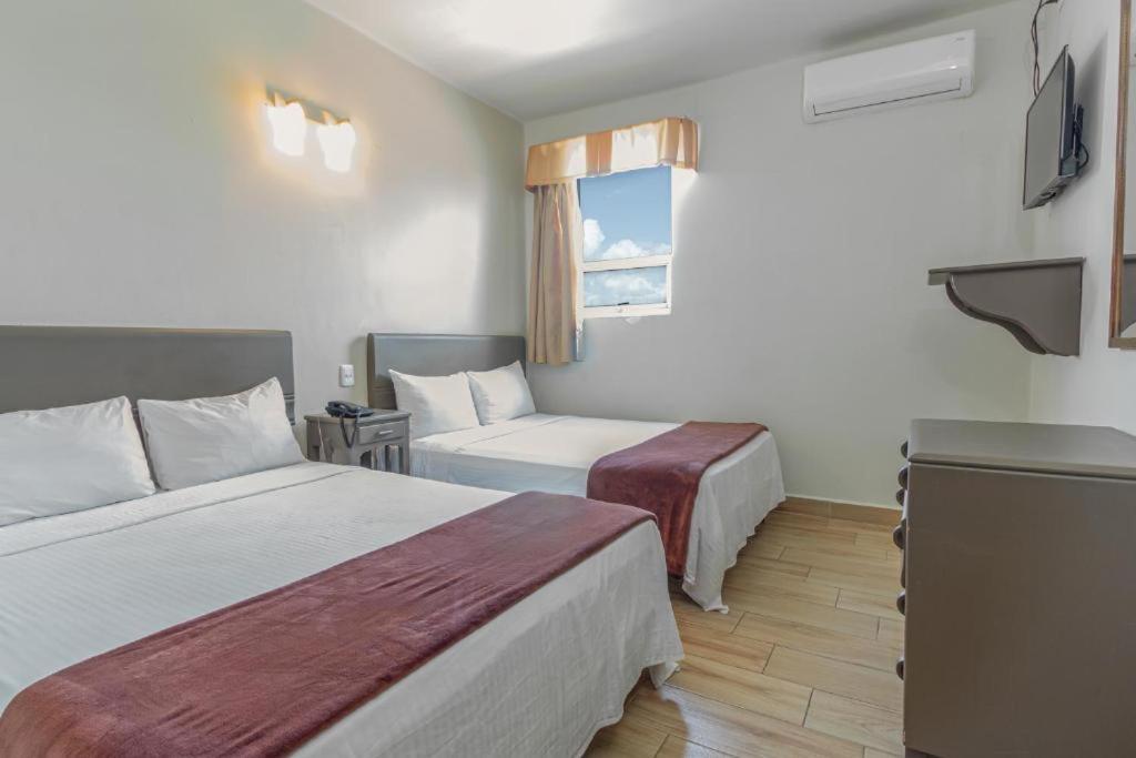 Hotel Plaza Del Arco Express มอนแตร์เรย์ ภายนอก รูปภาพ