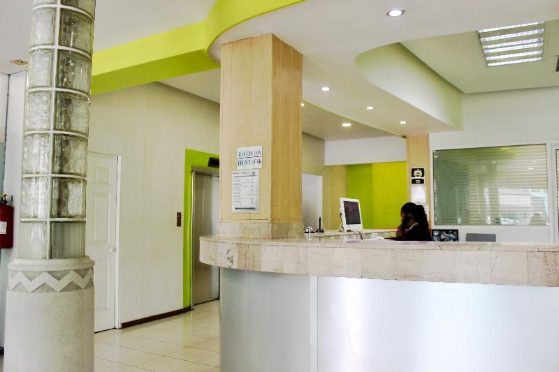 Hotel Plaza Del Arco Express มอนแตร์เรย์ ภายนอก รูปภาพ