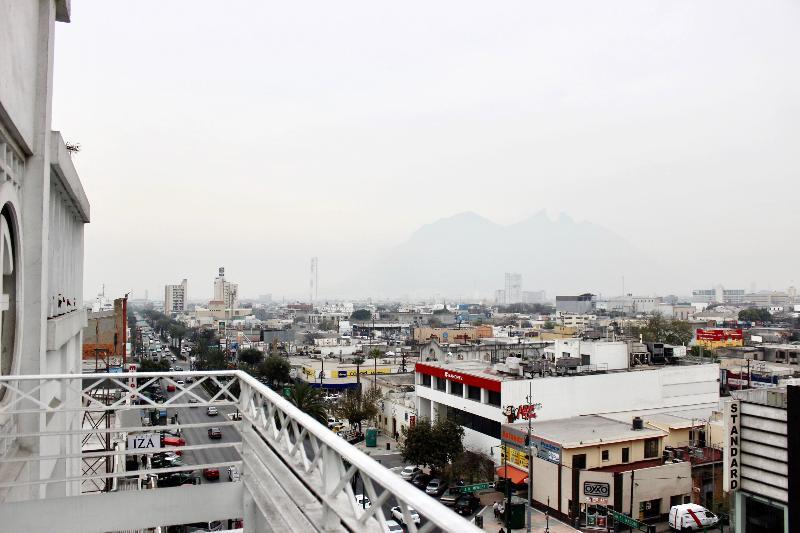 Hotel Plaza Del Arco Express มอนแตร์เรย์ ภายนอก รูปภาพ